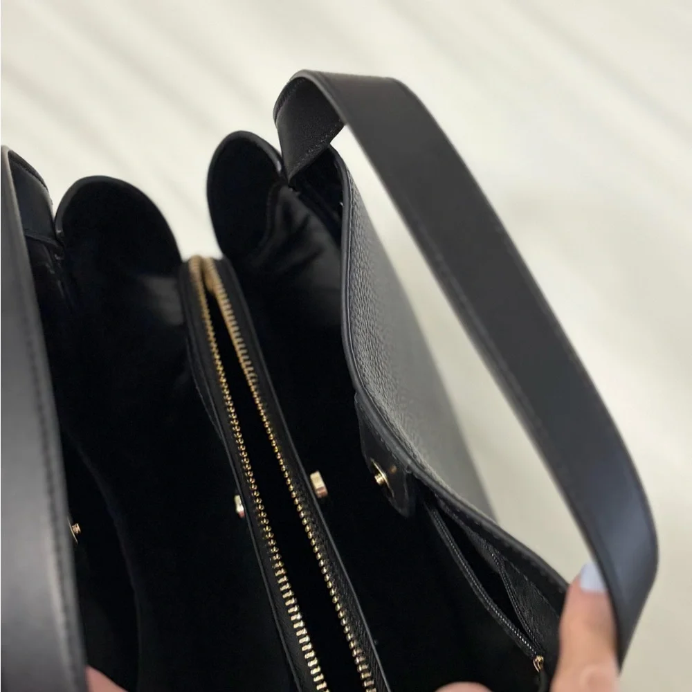 Kate Spade Knot Bag - Picture 2 of 3